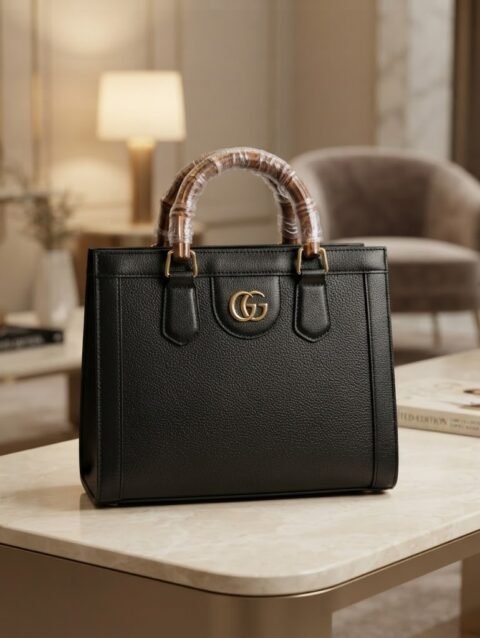 Black Gucci Hand Bags